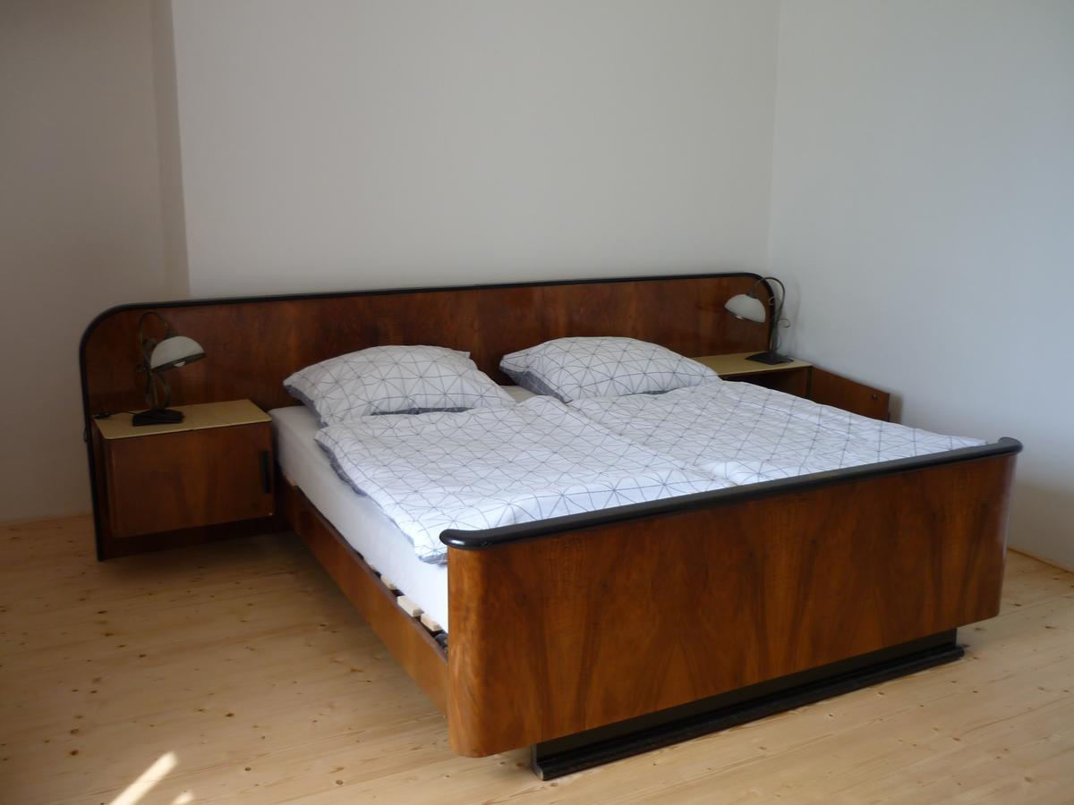 Zamek Dobrohor Aparthotel Εξωτερικό φωτογραφία