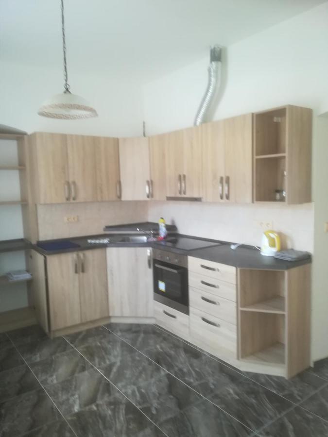 Zamek Dobrohor Aparthotel Εξωτερικό φωτογραφία